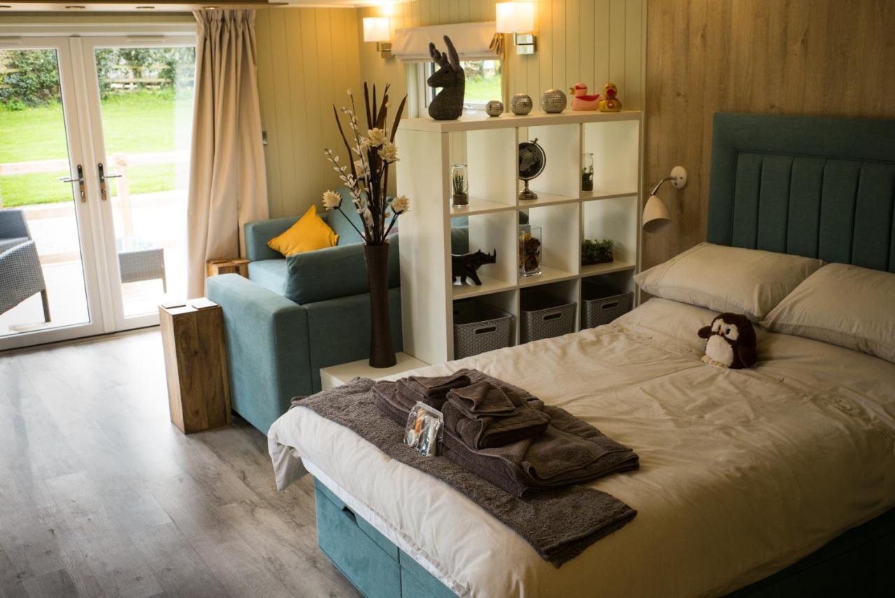 Sutton Cabins Stowey Eksteriør bilde
